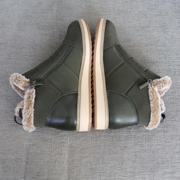 White Mountain Taurus Olive Faux Fur Zip Booties Size 11M NWOB Winter Ready Cozy - Picture 6 of 11